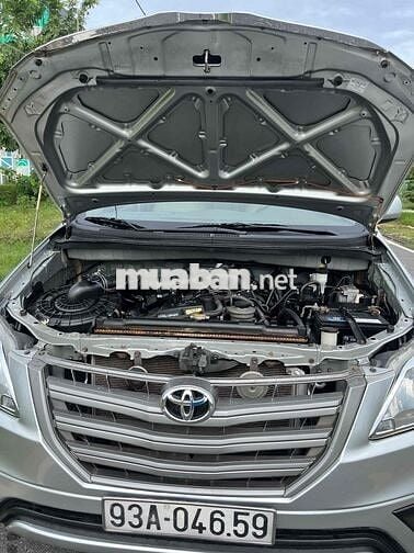 Toyota Innova 2014 E - 98000 km