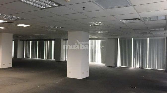 CHO THUÊ NHÀ MẶT PHỐ XÃ ĐÀN, ĐỐNG ĐA, 500M2, MT10m, VP cty 120tr/tháng