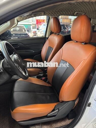 Bán tải Mitsubishi Trion 2.4 AT 2021