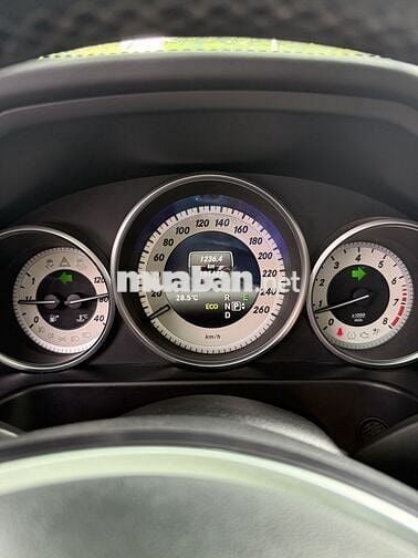 Mercedes Benz E Class 2014 E250 - 185000 km