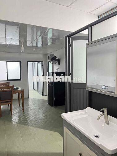 Cho thuê phòng mới xây 30m2 tách bếp 5tr5 full nội thất Tôn Đản Quận 4