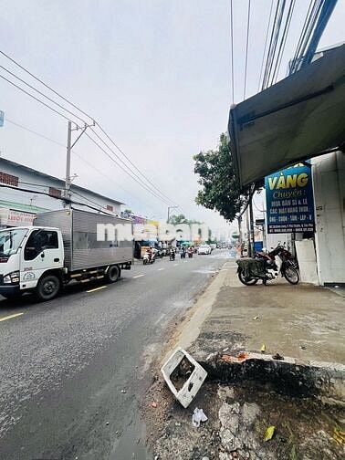 Nhà cho thuê mặt tiền đường Vành đai trong 8,2x20m thông suốt