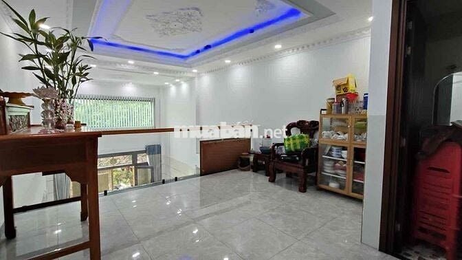 🌷 BÁN GẤP NHÀ HẺM XE TẢI CHIẾN LƯỢC ( 51m2 , 4tầng ) Giá 6.2Tỷ thương