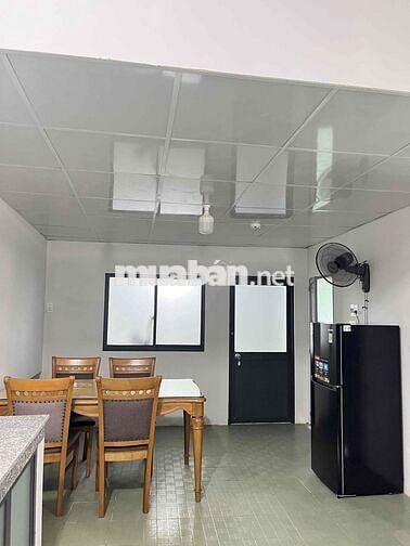 Cho thuê phòng mới xây 30m2 tách bếp 5tr5 full nội thất Tôn Đản Quận 4