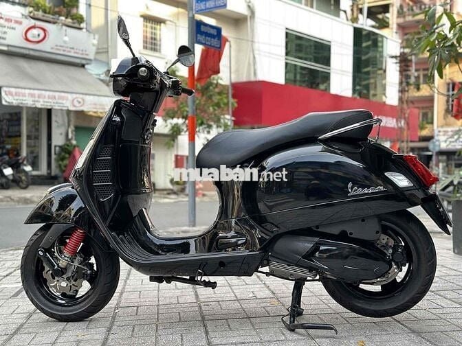 Vespa 300 HPE Super Tech zin chính chủ re nhat
