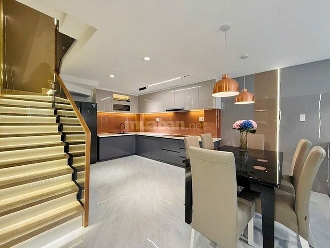 Chính chủ bán gấp nhà Nơ Trang Long P.12 Bình Thạnh 50,4m2 giá 2tỷ650t
