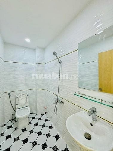 📌Chốt ngay T9 nhà Huỳnh Văn Bánh-Phú Nhuận giá 2Tỷ490 DT 70m2 ở ngay✅