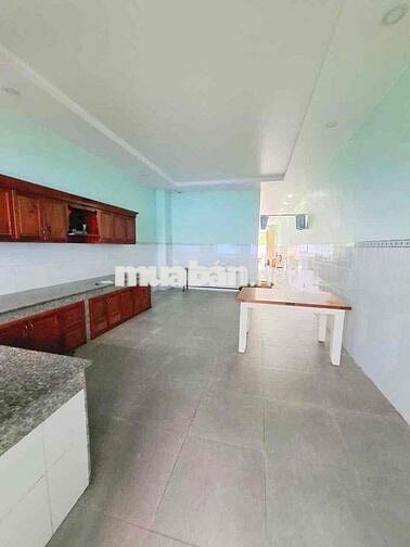 NHÀ 01 TRỆT 02 LẦU CÁCH BÙI TRỌNG NGHĨA 50m