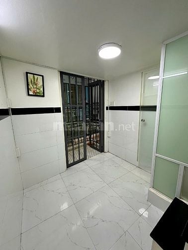 Cho thuê nhà hẻm 2m Quang Trung, P.10, Q.GV giá 5tr