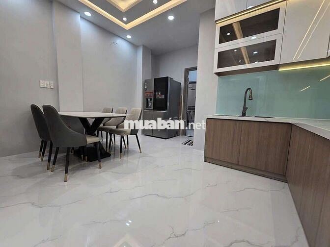 Nhà xinh, trệt lầu, cách đường HTP chỉ 15,  1 căn ở, 1 căn cho thuê