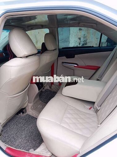 Camry 2.0 sx 2014 - 93000 km xe cọp 1 chủ mua mới
