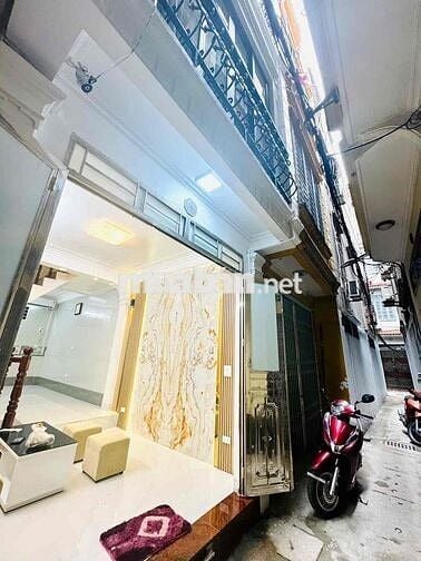 Nhà đẹp Vương Thừa Vũ! 30m ra ô tô, ngõ ba gác, ở ngay. 30mx4T. 6,7ty