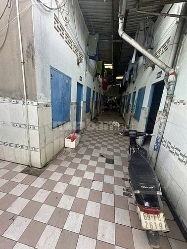 Bán gấp dãy trọ gồm 2kiot 6p ngay Tx Trảng Bàng 320m2 SHR. Giá 1ty350