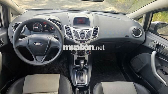 Ford Fiesta 2013 S 1.6 AT - 80000 km