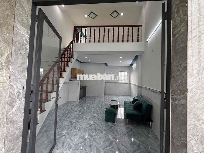 NHÀ 3 PHÒNG NGỦ ( 680TR )NGAY CHỢ MỸ HẠNH CẠNH CẦU LỚN HÓC MÔN