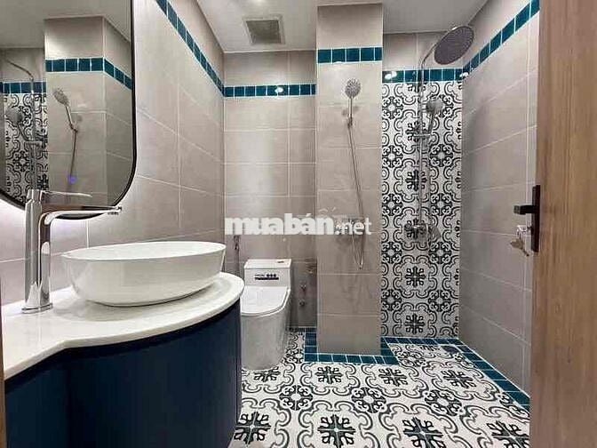 NHÀ 3 LẦU MỚI 100% - DTSD 150m2 - AEON 3phút - BÁN NHANH  CHỈ 6TỶ8