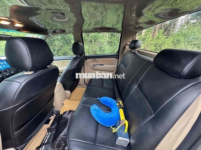 Toyota Hilux 2013 3.0G 4x4 MT - 175000 km