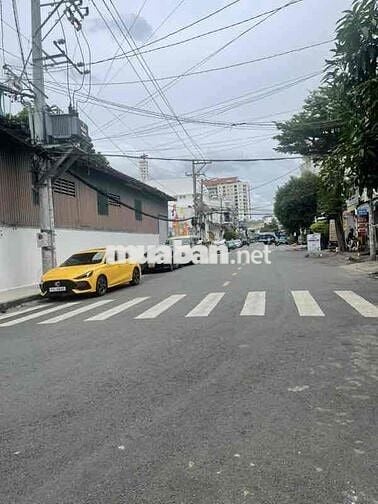 NHÀ 3 LẦU MỚI 100% - DTSD 150m2 - AEON 3phút - BÁN NHANH  CHỈ 6TỶ8