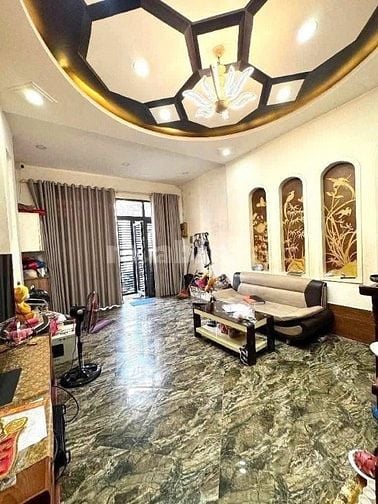 Bán gấp nhà DT 50,2m2 nằm Nguyễn Cửu Vân P.17 Bình Thạnh giá 2,25tỷ 