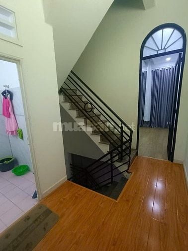 Cho thuê nhà hẻm 3m(BG) Phan Đăng Lưu, P. 5, Q. Phú Nhuận giá 12.5tr