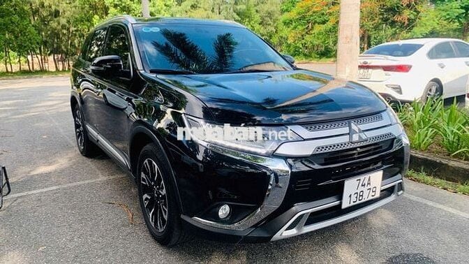 Mitsubishi Outlander 2021 2.0 CVT - 90000 km