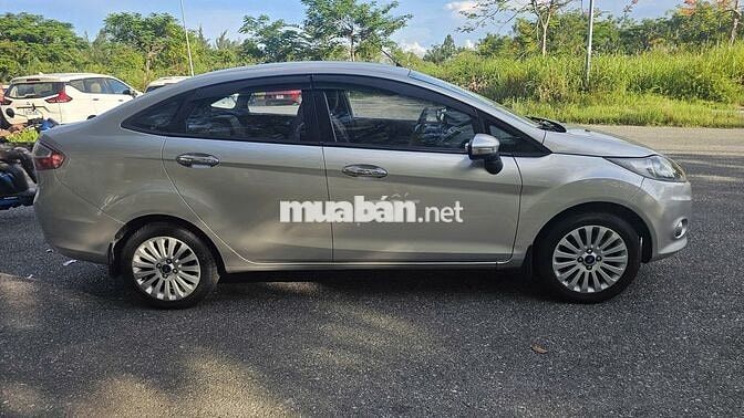 Ford Fiesta 2013 S 1.6 AT - 80000 km