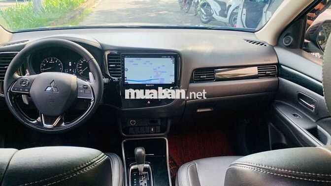 Mitsubishi Outlander 2021 2.0 CVT - 90000 km