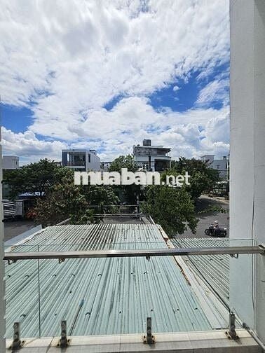 SIÊU HOT NHÀ 2 TẦNG MT THANH TỊNH, ĐƯỜNG 10.5M – 100m²