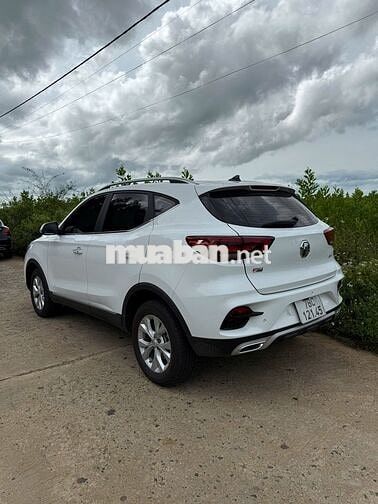 MG MGZS 2025 Standard 1.5 AT 2WD - 3900 km