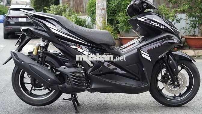 Yamaha NVX V1 155 Đen ABS Smartkey - Biển SG