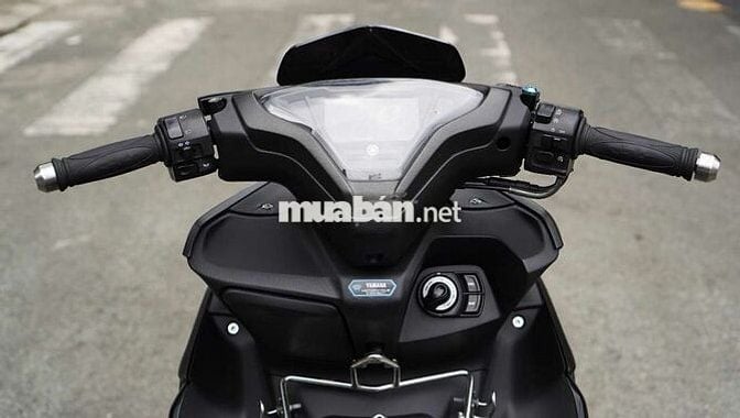 Yamaha NVX V2 Matte Black - Biển SG