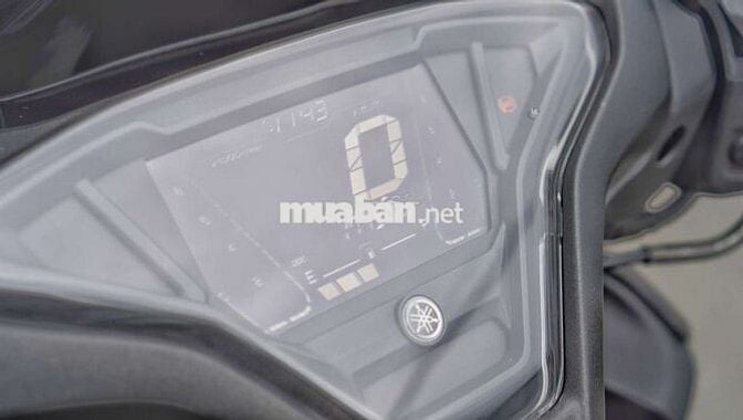 Yamaha NVX V2 Matte Black - Biển SG