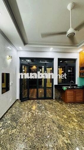 cho thuê nhà mt đường 20m đường TKTQ ,p. tân sơn nhì,dt 5x23m 3 lầu
