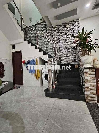 NHÀ NGUYÊN CĂN + FULL NỘI THẤT + HẺM XE TẢI ĐƯỜNG TAM BÌNH P.TAM PHÚ