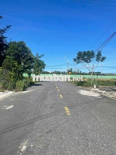 NCC BÁN LÔ ĐẤT ĐẸP - SÁT BIỂN SƠN THỦY GIÁ 8TỶ X