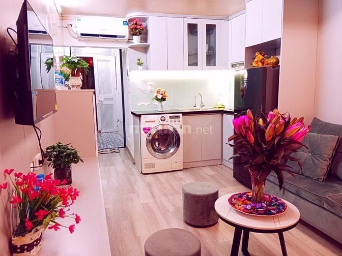 Nhà Đẹp Gần Đường Ô Tô, Bùi Ngọc Dương 35m,  tầng 1, giá 2,75 tỷ.