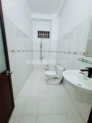 Hot! Kẹt vốn bán gấp căn nhà Nguyên Hồng, Bình Thạnh 3tỷ090/ 46,5m2