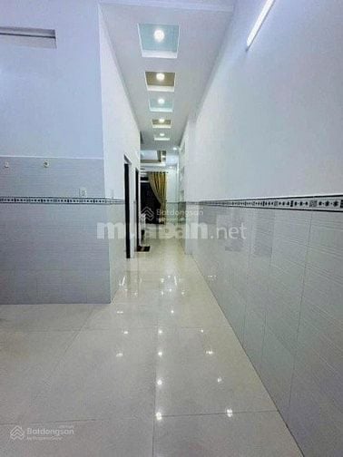 Hot! Kẹt vốn bán gấp căn nhà Nguyên Hồng, Bình Thạnh 3tỷ090/ 46,5m2