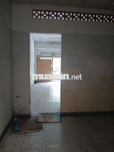 Nhà MT Hiền Vương 3,5*19m - 1L đúc giả - 8,9 tỷ - HH 1%