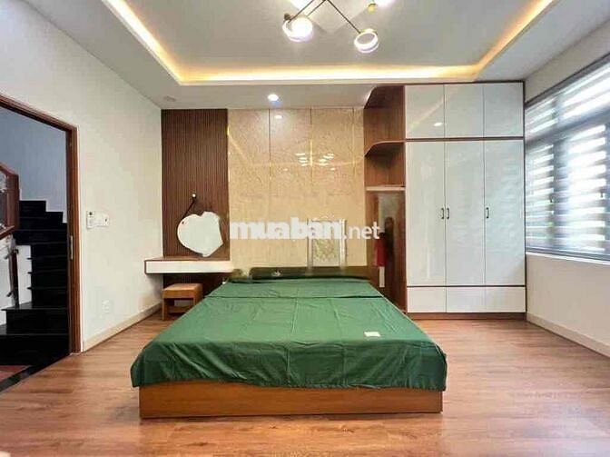 Cho thuê nhà Full nội thất HXH 496 Dương Quảng Hàm
