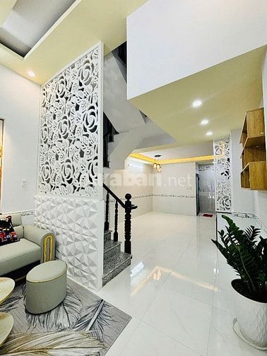 Cực sốc! Bán nhà Nơ Trang Long, P13, Bình Thạnh DT 67m2 giá chỉ 3tỷ050