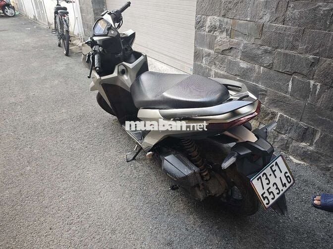 Cần bán xe Vario 150 2021 chính chủ