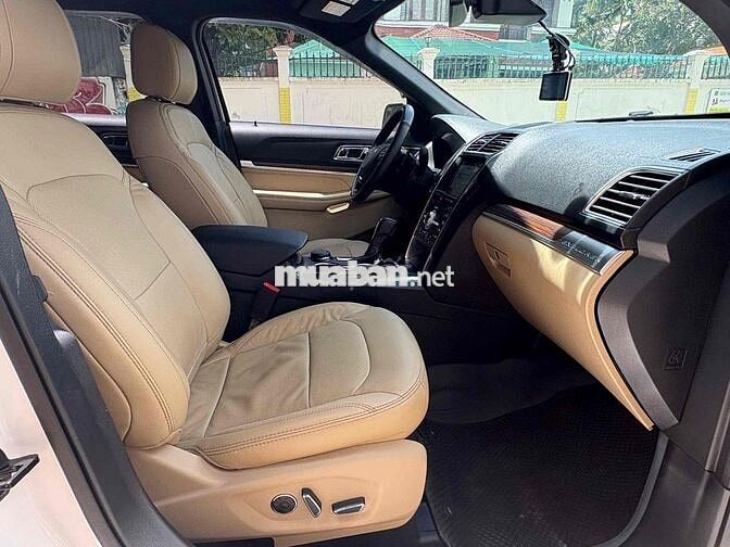 Siêu Cọp Ford Explorer 2017 2.3L Eco - 29000 km
