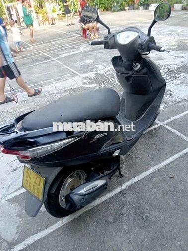 Nhà dư dùng bán bớt xe Attila Victoria đĩa bay