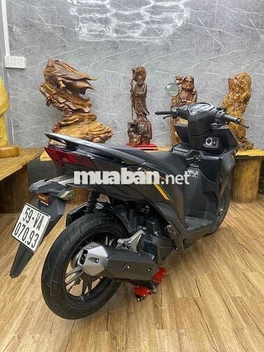 👉Vario 125cc chính chủ 2023 khoá smartkey