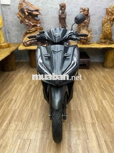👉Vario 125cc chính chủ 2023 khoá smartkey