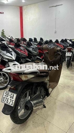 Honda SH 150/2027.Xe đẹp lắm.máy chất.Chính chủ