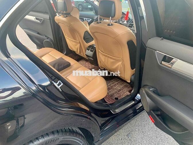 Mercedes C230 xe nhà dùng nâng đời