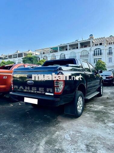 Ford Ranger 2021 XLS 2.2L 4x2 AT - Full ls hãng
