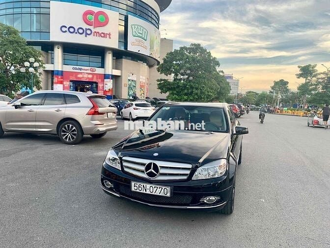 Mercedes C230 xe nhà dùng nâng đời